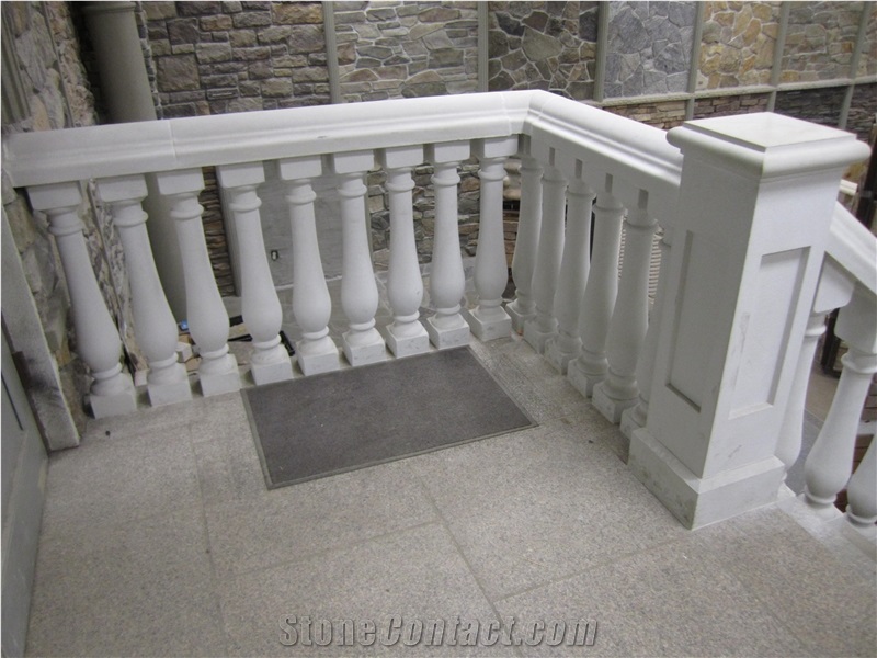Portugal Beige Limestone Balustrades /Crema Coral Stone Baluster Handrailing for Building Stone