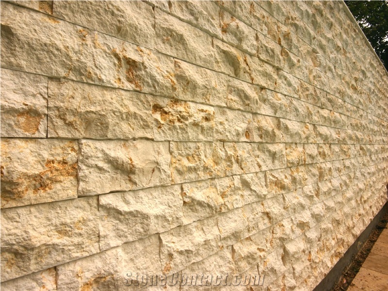 Portugal Beige Limestone Split Face Walling Panel Tiles /Portofino Cream Limestone for Exterior Building Wall Decoration Crema Coral Stone Mushroom Stone Face Skirting