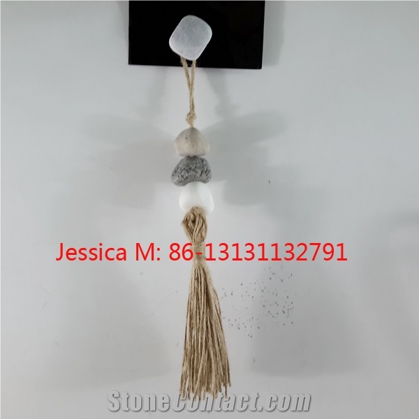 Hanging Beach Stone / River Stones Hanging for Interior Decoration