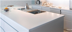 Glossy Polished White Quartz Stone Kitchen Countertops Top Island Top from Guangdong Easy Cleaning and Maintenance