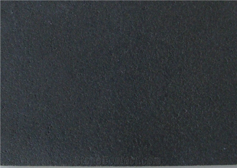China Natural Hainan Black Basalt Tile & Slab Lava Stone Tile
