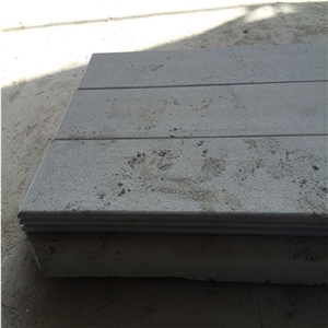 3cm Bush Hammered Granite Stair Riser/China Impala Black Granite Steps/Outdoor Granite Stair Treads