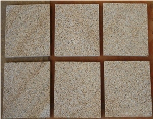 Cube Stone & Pavers Yellow Rust Granite, Flamed G682 Granite Driveway Paving Stone, Cobble Stone Yellow Granite