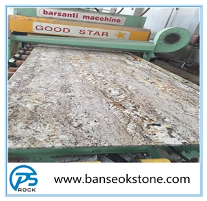 China Top Quality High-End Beige Granite Slabs & Tiles for Hotel