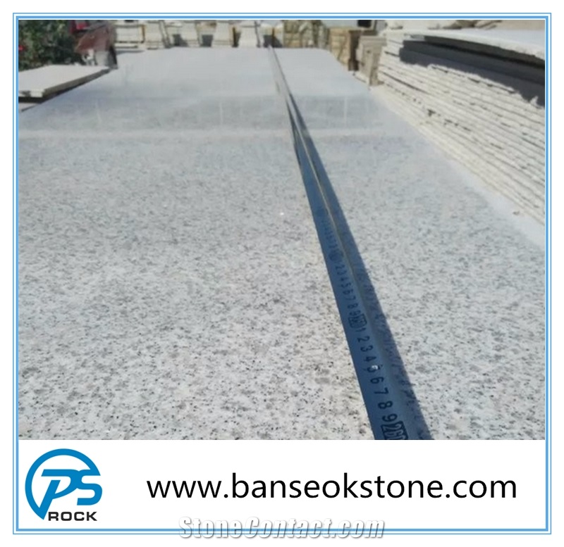 China Wholesale G303 Cheap Granite Slabs & Tiles for Wall/Floor Covering