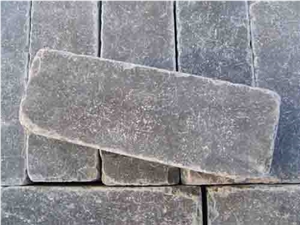 Honed Bullnose Bluestone Tiles Cut to Size,Tumbled Bluestone Paver,Bluestone Swimming Pools Flamed Surface Edge Bullnose Slabs