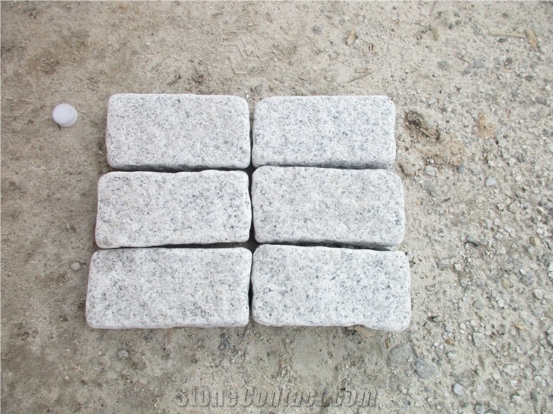 China Silver Grey Granite G601 Split Tumbled Cobbles, Fujian Grey Granite Cube Stone Pavement, Fine White Flower Granite Pavings, Pretty Gray Granite Paver, Chinese Gold Star Granite