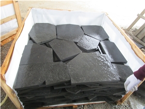 Timely Delivery China Basalt Zhangpu Black Irregular Flagstones Flamed Surface, Cheap Price Chinese Black Basalt Random Crazy Paving Paver Tiles