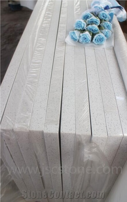 White Quartz Stone Kitchen Countertop