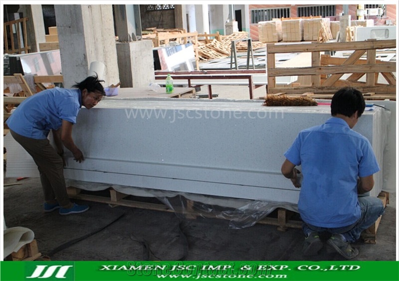 White Quartz Stone Kitchen Countertop