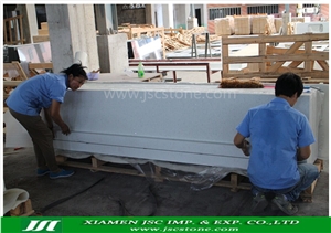 White Quartz Stone Kitchen Countertop