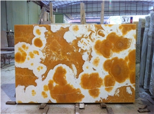 Yellow Onyx with White Flower Slab Bookmatch Onyx Background Wall