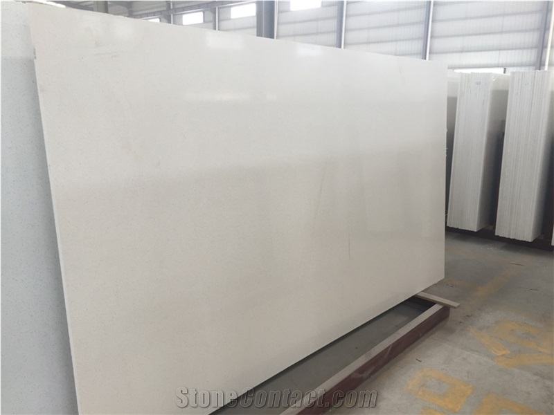 China Engineered Quartz Stone White Solid Color Slab Size 3200*1600 or 3000*1400,With the Best and 100% Guaranteed Quality and Services
