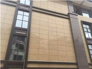 G350 Yellow Granite Polished Wall Facades Competitive Prices