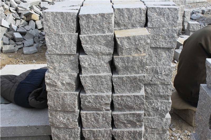 G375 Light Grey Granite Top Flamed Sides Machine Split Cube Stones Cobble Stones Competitive Prices