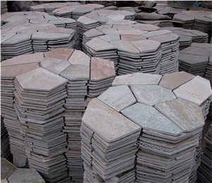 China Rustic Slate Random Flagstone Pavers for Road /Beige Slate Irregular Flagstones for Exterior Stone Floor Paving Walkway Pavers