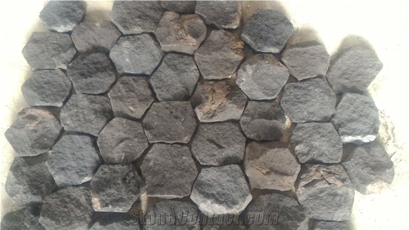 Scaled Black Lavastone Brick Staked Stone, Stacked Loose Stone Wall Cladding, Indonesia Black Loose Stone Scaled Black Lavastone