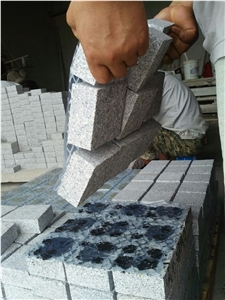 China Supply Cheap Natural Granite Fan Shape on Mesh Granite Mesh Stone Paving Stone Cubestone Cobbles Pavers Road Pavers