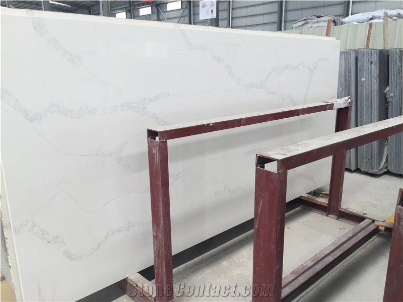 Calacatta White Veined Collection Quartz Stone Surfaces with High Gloss and Hardness
