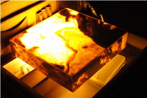 Golden Onyx Glass Lamp Box (Z07)