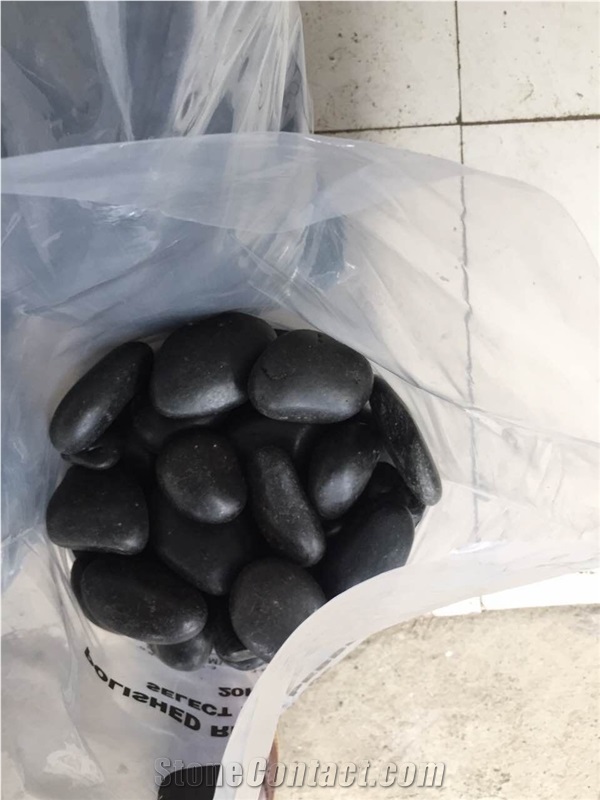 Black Polished Different Sizes Polished Pebble River Stone for Decoration in Landscaping,Garden,Walkway