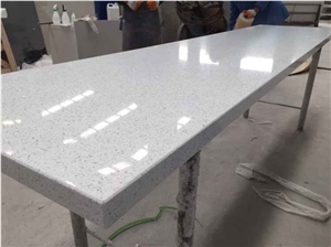 China Good Quality White Sparkle Quartz Stone Countertop