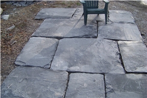 Grey Slate Cobbles, Cube Stone & Walkway Pavers