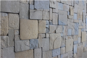 Beige Limestone Tumbled Wall Cladding Brick Stacked Stone, Indonesia Beige Grey Limestone Split Face Culture Stone Wall Cladding, Java Beige Grey Limestone Stacked Stone Veneer