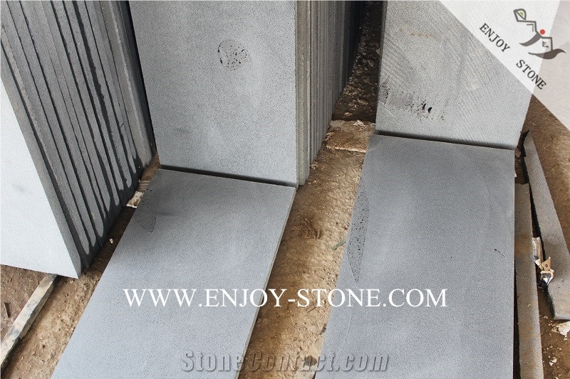 China Black Bluestone,Hainan Black Bluestone with Cat Paws/Honeycombs,Machine Cut/Sawn Cut Lava Stone Wall Tiles,Basalto Floor Covering Tiles