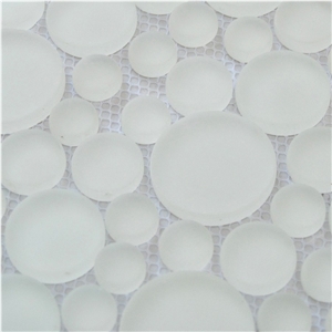 New Popular China Produced -Pure White Round Glass Wall and Floor Mosaic -Owned Factory Xiamen Terry Stone Co.,Ltd