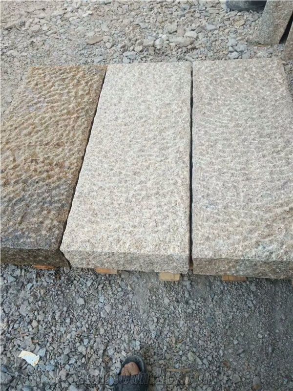 G350 Light Yellow Beige Rusty Granite Pineapple Surface Stand Palisades Curbs