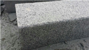 G375 Grey Granite Curbs Flamed Top Sides Round Beveling Competitive Prices