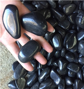 China Natural River Black Polished Pebbles, Polished Black Pebbles for Garden , Home Decoration Pebbles
