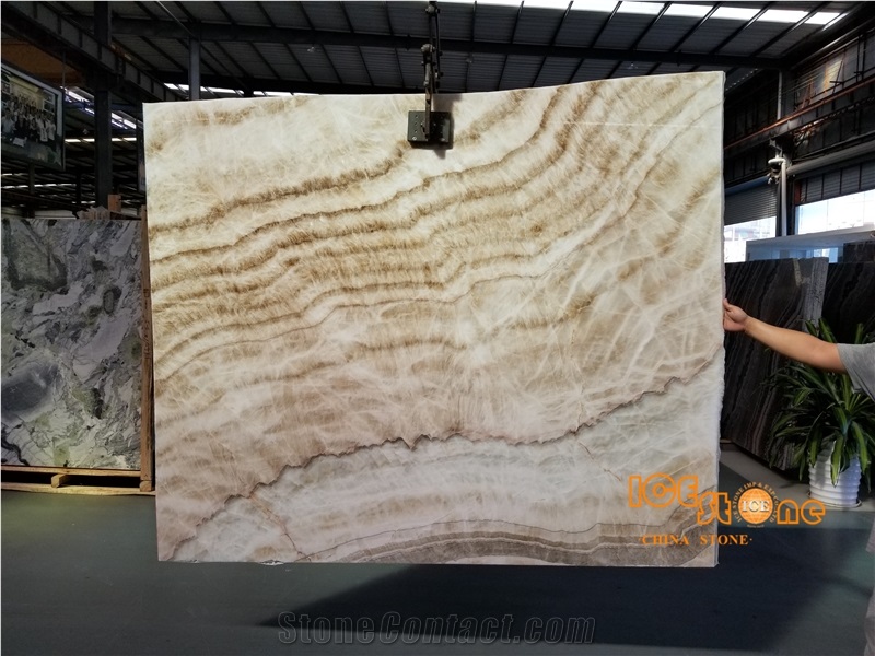China Polished Bookmatch Beige Onyx Slabs Tiles,Crystal Transparency Wooden Pattern Stone, Countertop Wall Flooring Covering Interior Decoration