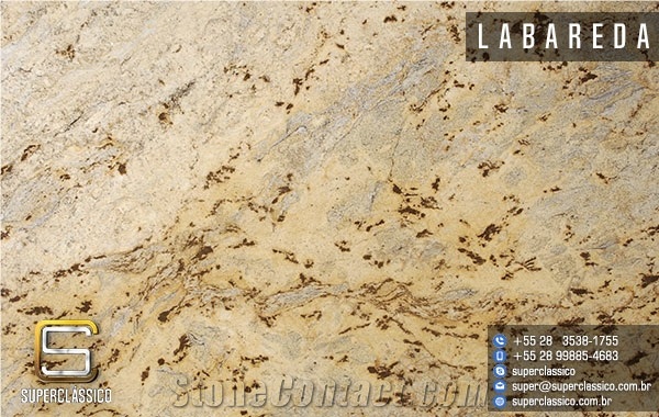 Labareda Golden Granite Slabs