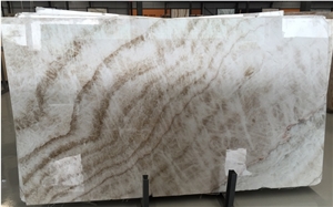 China Factory Custom Well Polished Beige Onyx Slabs & Tiles for Project
