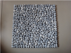 Chinese Supplier White River Stone/ White Pebble Stone on Net Tile for Floor Covering