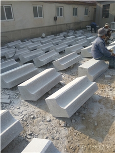 G375 Grey Granite Shaped Curved Bus Stop Curbs for Norway and Sweden