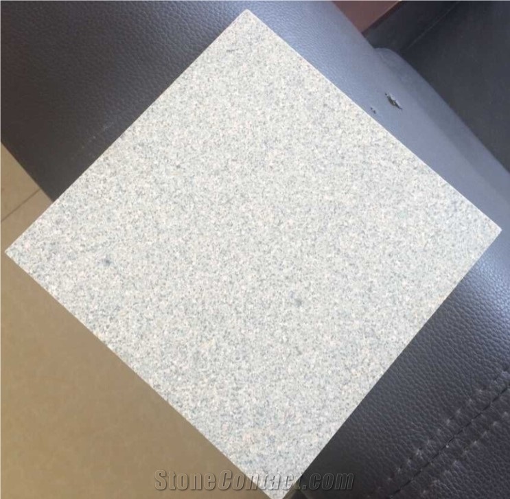 China Baipo Yellow Granite Stone Tiles and Slabs Polished/Honed/Bush-Hammered Surface