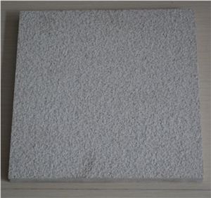 China Baipo Yellow Granite Stone Tiles and Slabs Polished/Honed/Bush-Hammered Surface
