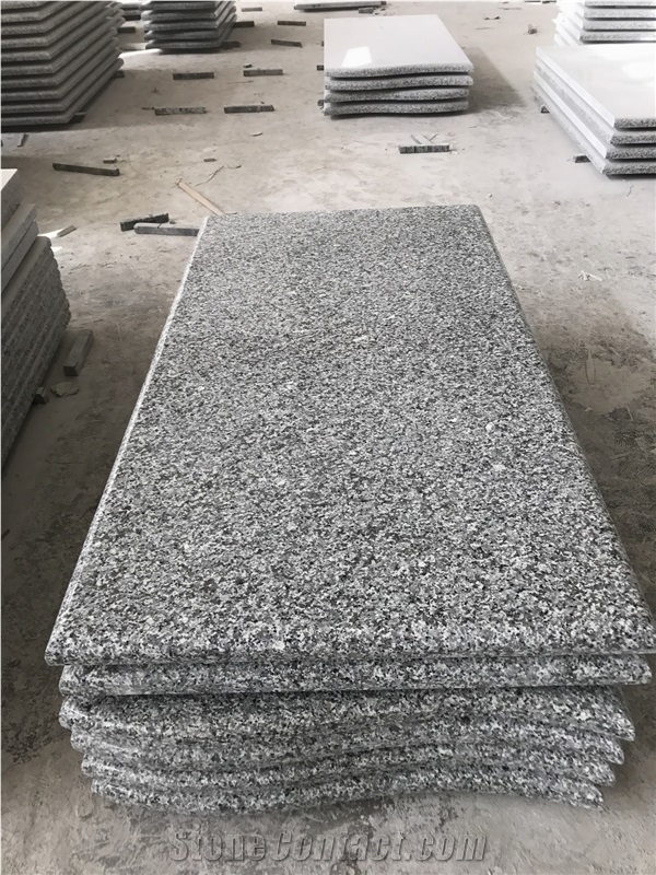 Swan White Granite Monument & Tombstone, Poland Style Monument, Light Grey Tombstone Design, China Cheap Popular G436 Tombstone Price