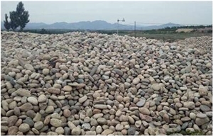 Wholesale Garden Landscaping Unpolished River Pebble Stone Black River Rocks Stone and Small Stones Sale