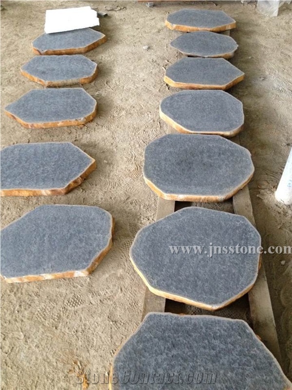 Basalt / Natural Stone / Stepping Stone / Pavers/ Garden Stepping Pavement / Flamed