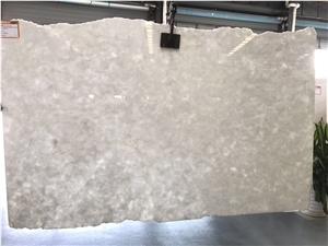 China Snowy White Onyx Slab, Own Quarry, Perferct Transpancy, Competitive Price, Italy Processing, Floor