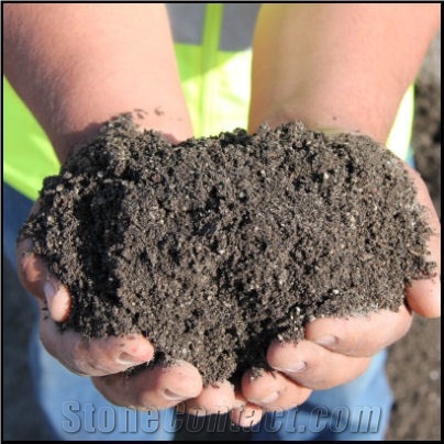 Black Sieved Soil Ground Good Quality