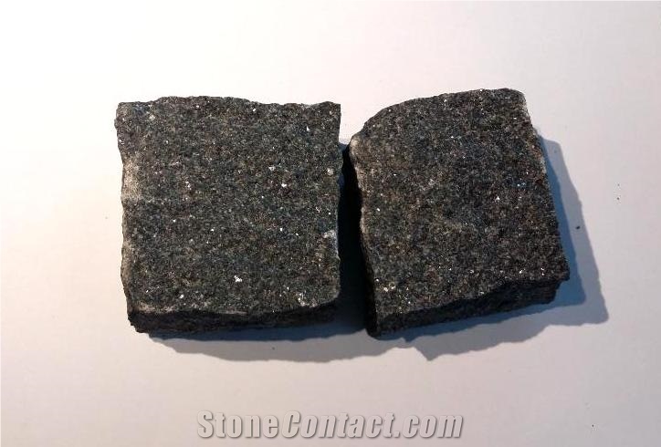 Gabro Cube Stone