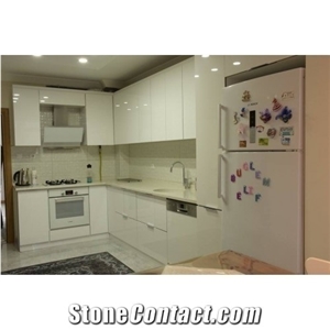 Ahemia Home Set Acyrlic, White Granite Kitchen Design