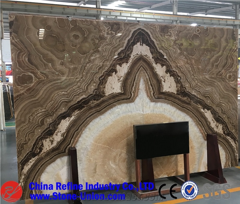 Rain Forest Brown Onyx Book Matched Slab Pattern For Tv