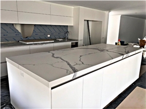 Customized Kitchen Worktops White Quartz Calacatta Kitchen Island Tops for Application