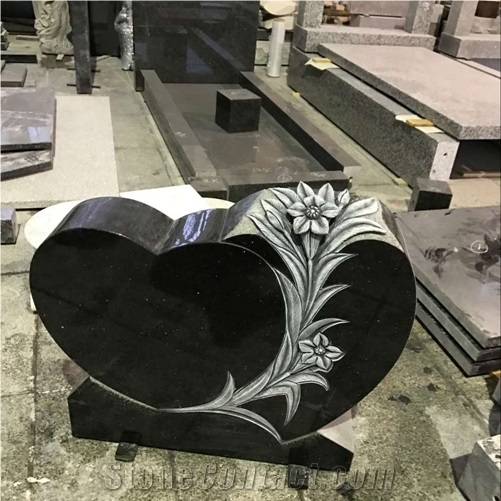 China Haobo Quarry Natural Stone Good Price Wholesale Black Galaxy Granite Heart Shape Monument with Lily Carving